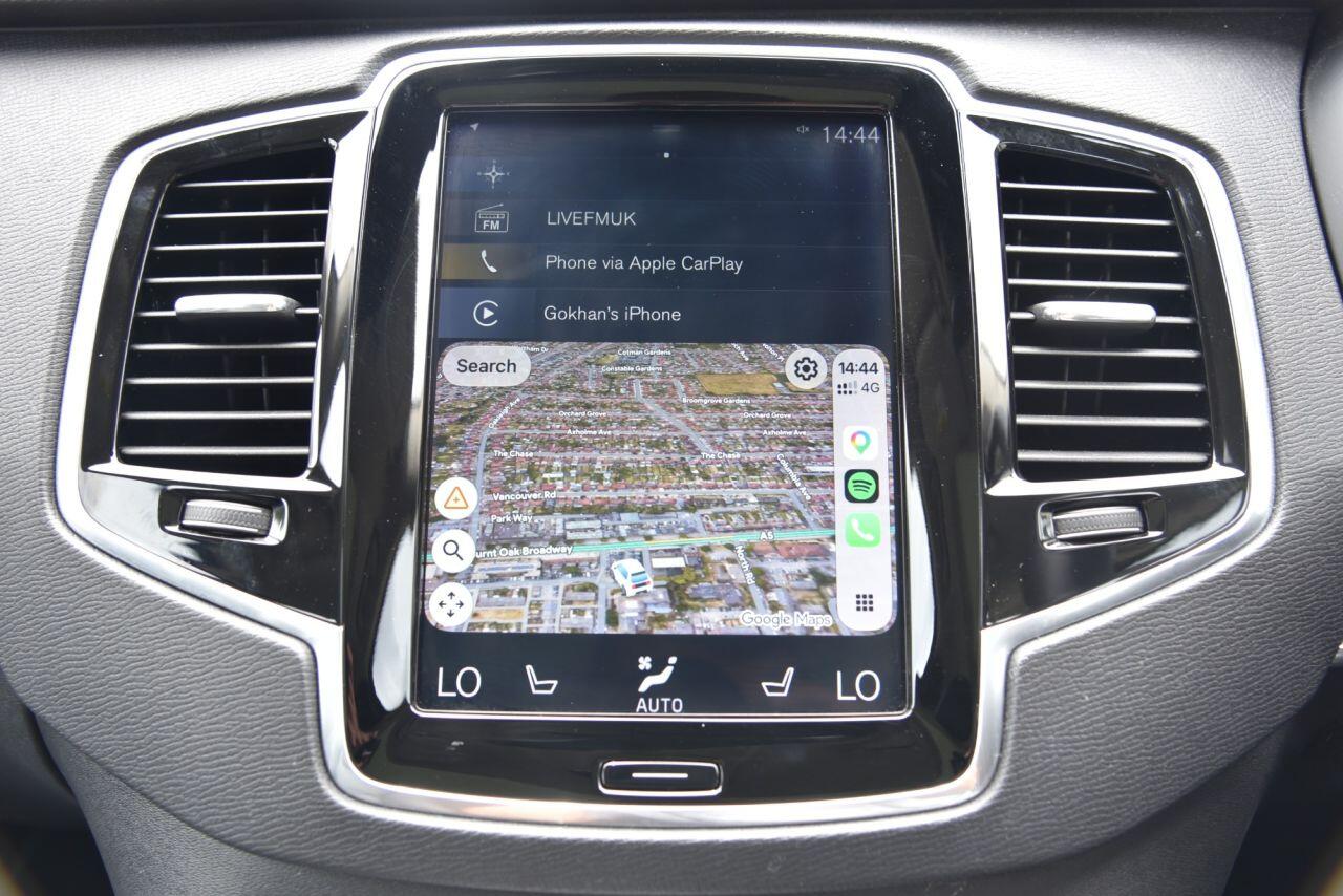 Volvo XC90 view 41