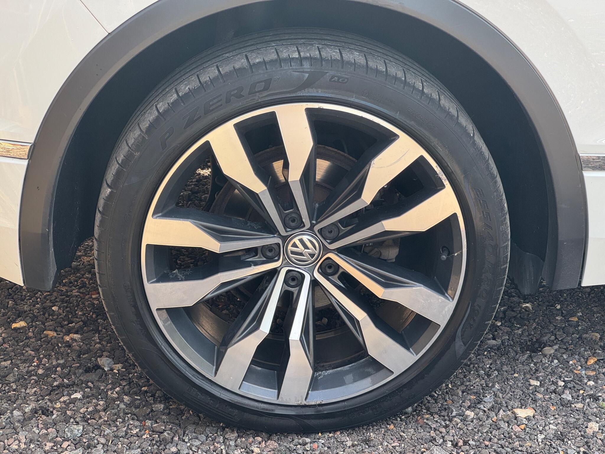 Volkswagen Tiguan view 41