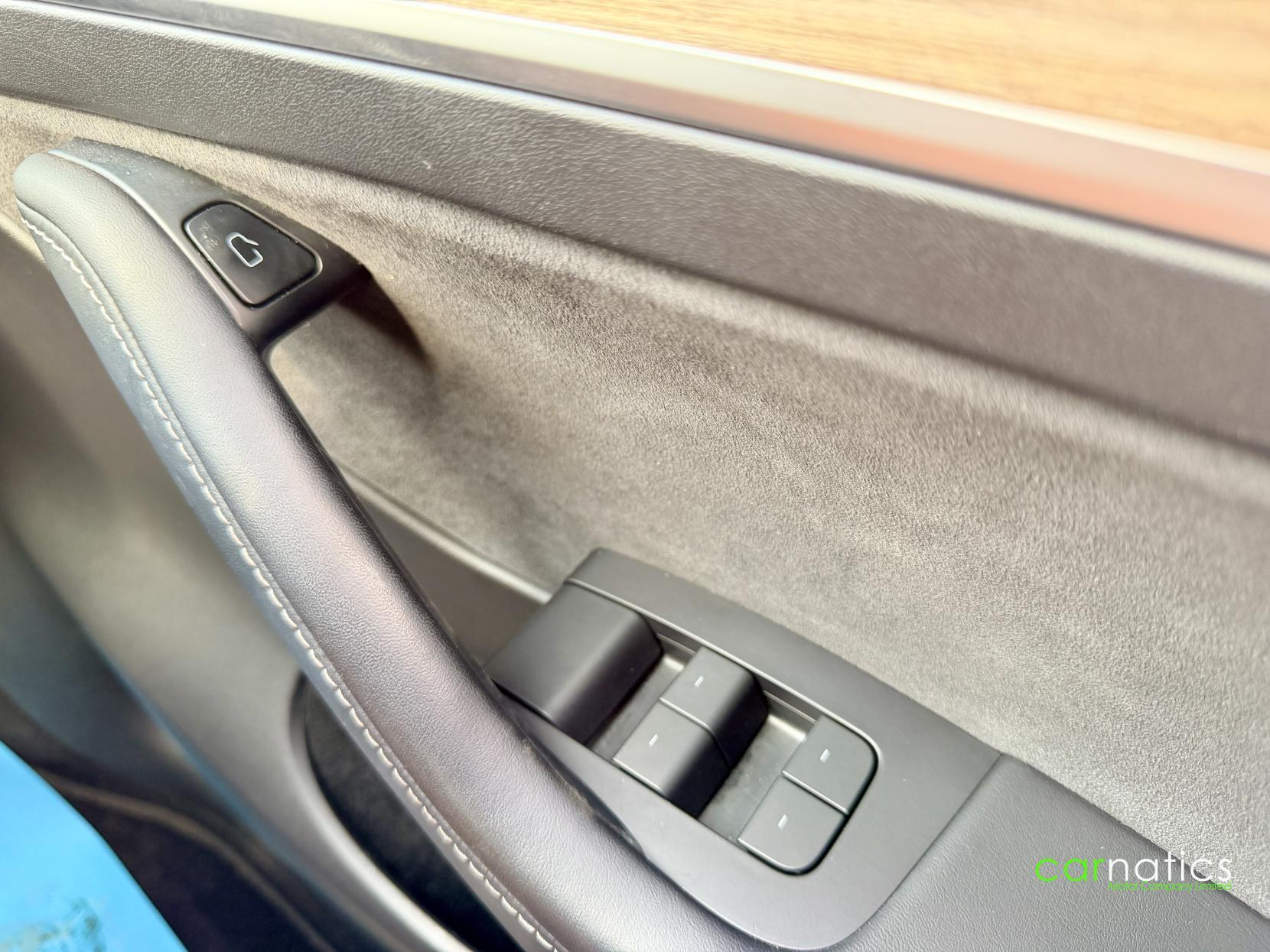 Tesla Model Y view 29