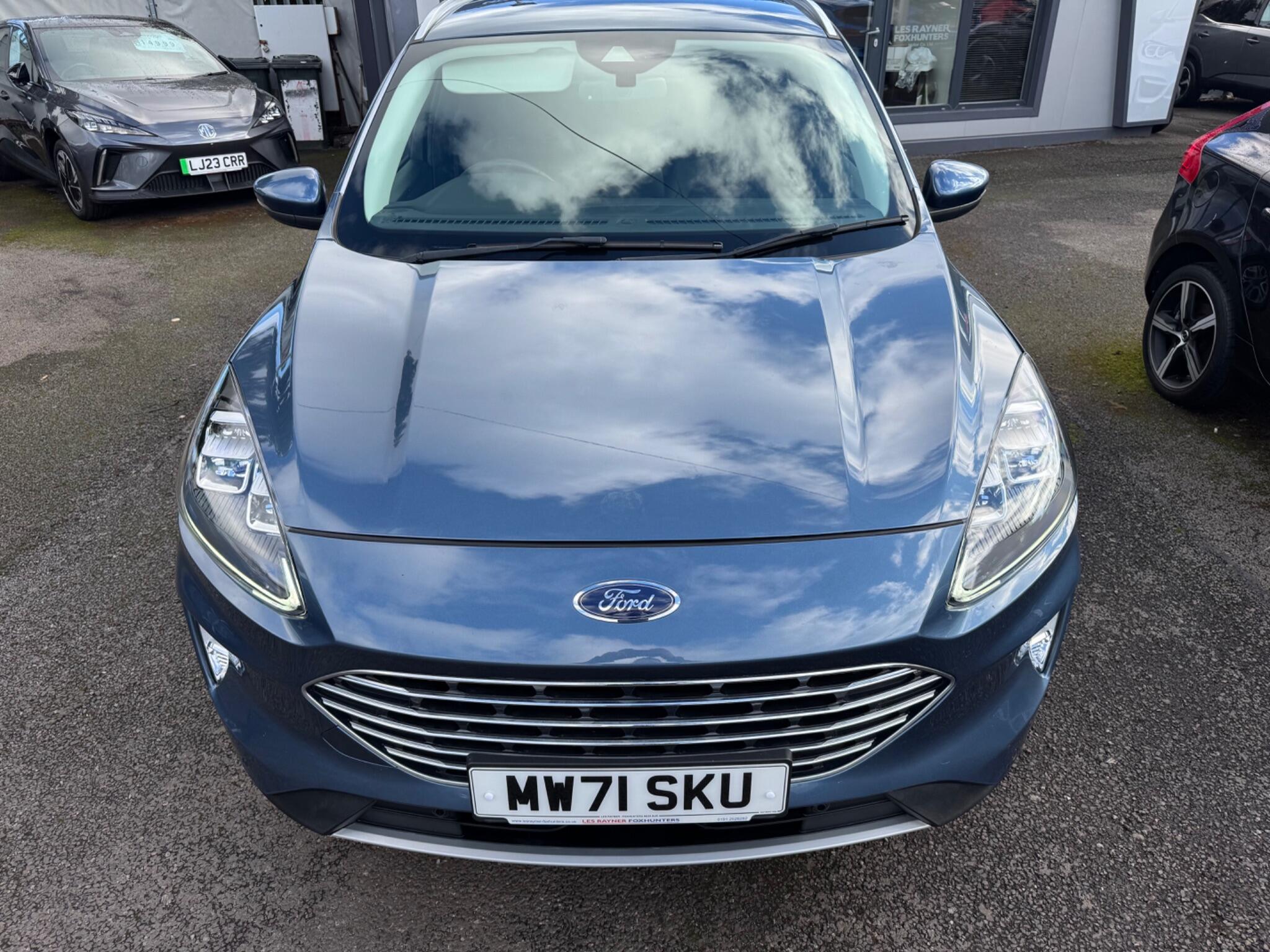 Ford Kuga view 5