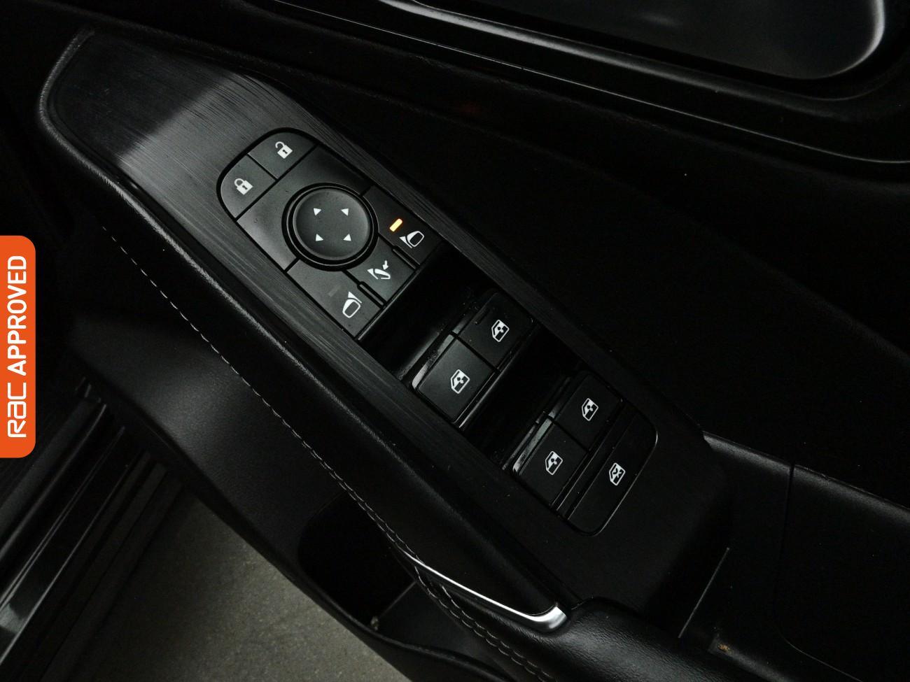 Nissan Qashqai view 25