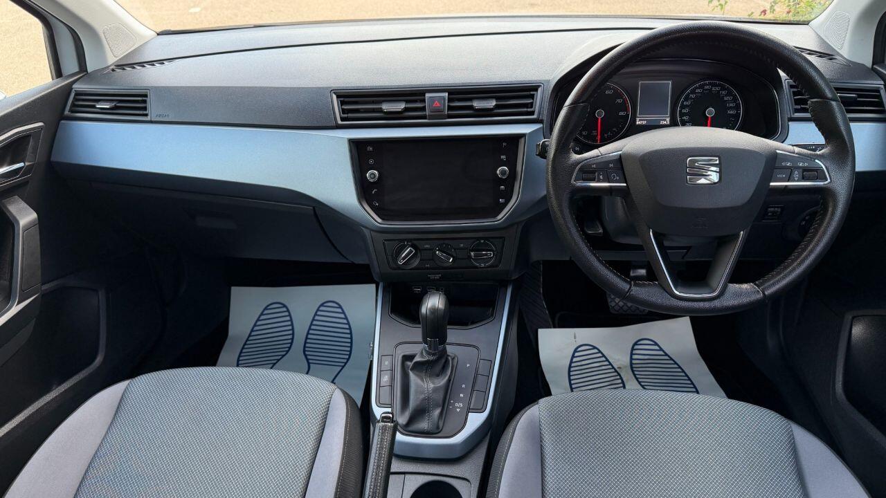 Seat Arona view 15