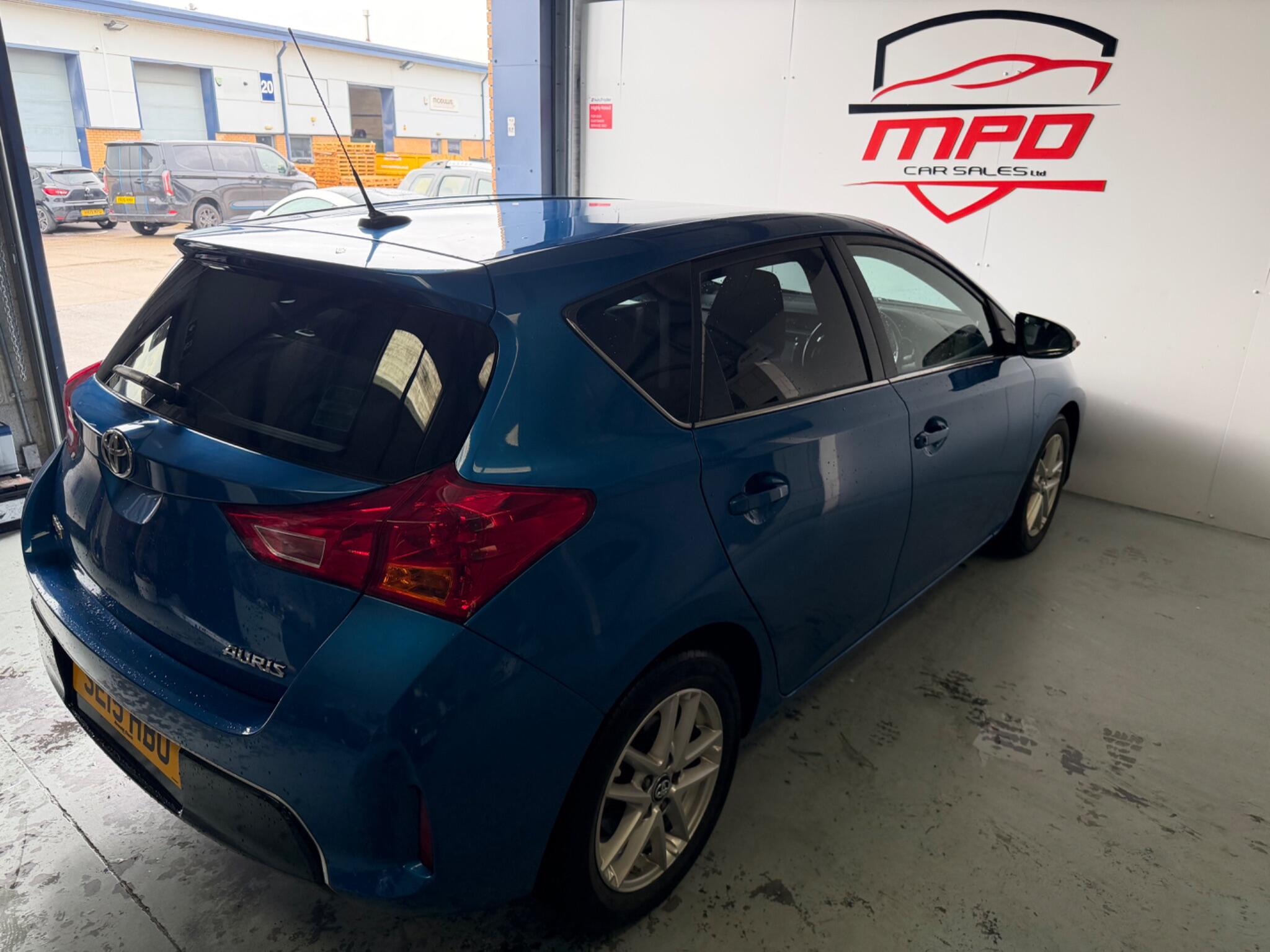 Toyota Auris view 40