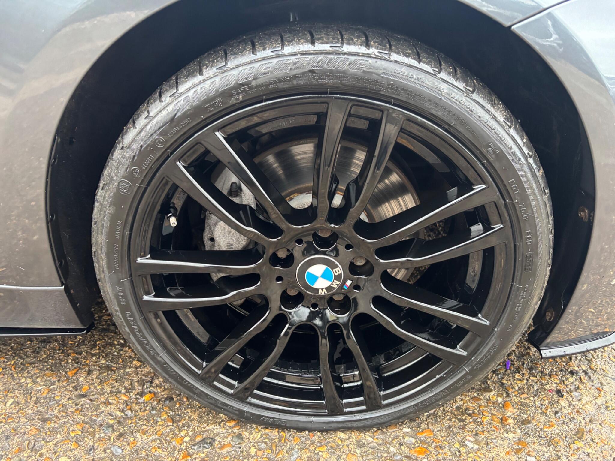 BMW 3 Series view 41