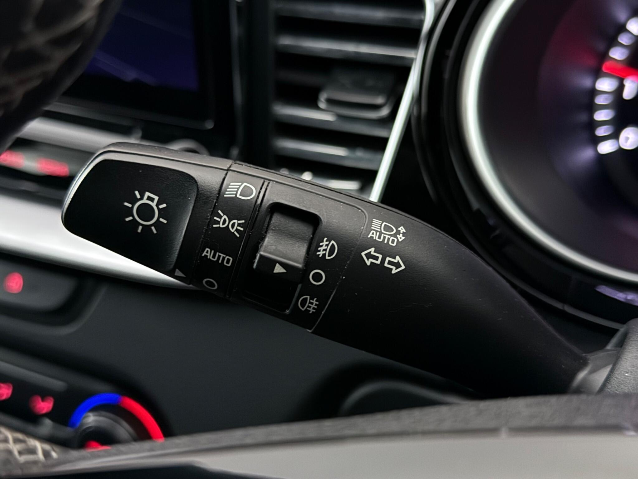 Kia Xceed view 18