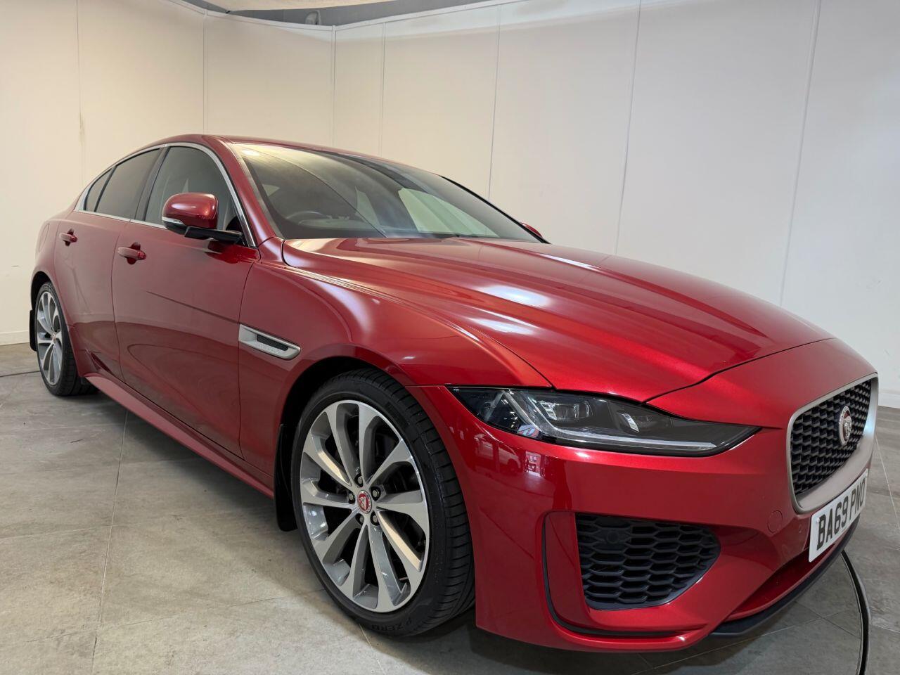 Jaguar Xe view 68
