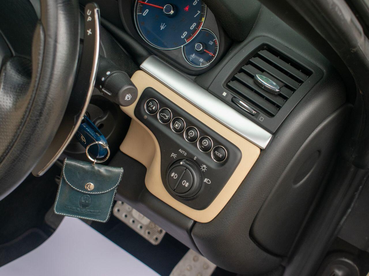 Maserati Grancabrio view 42