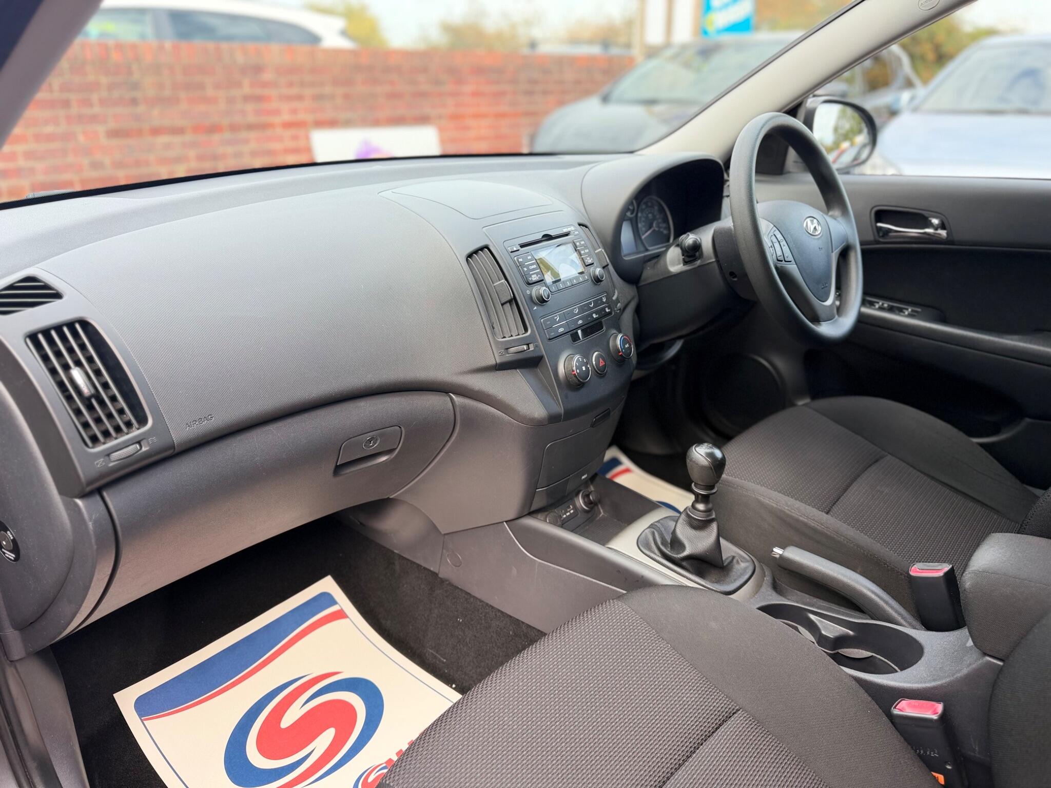 Hyundai I30 view 11