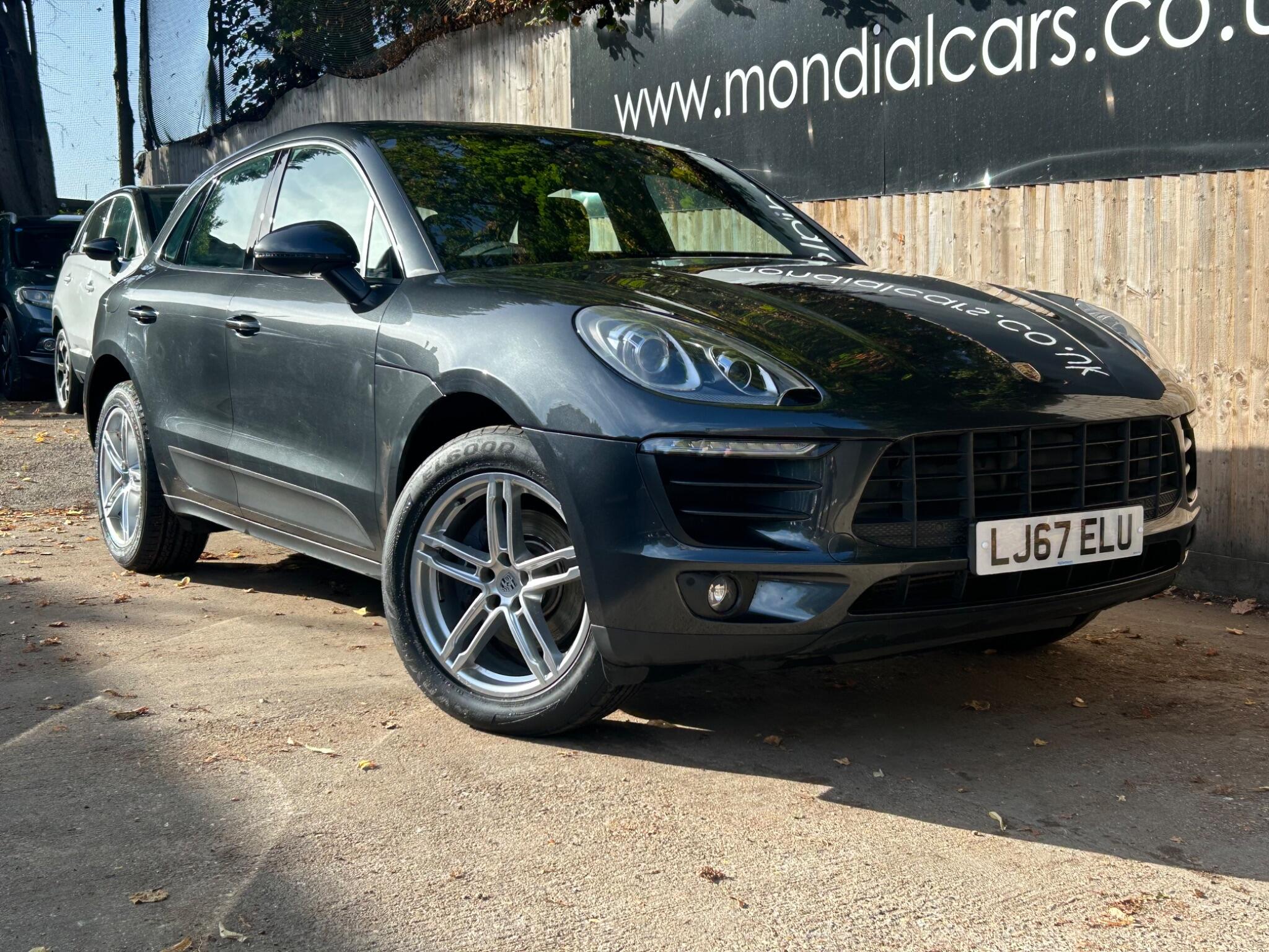 Porsche Macan view 8