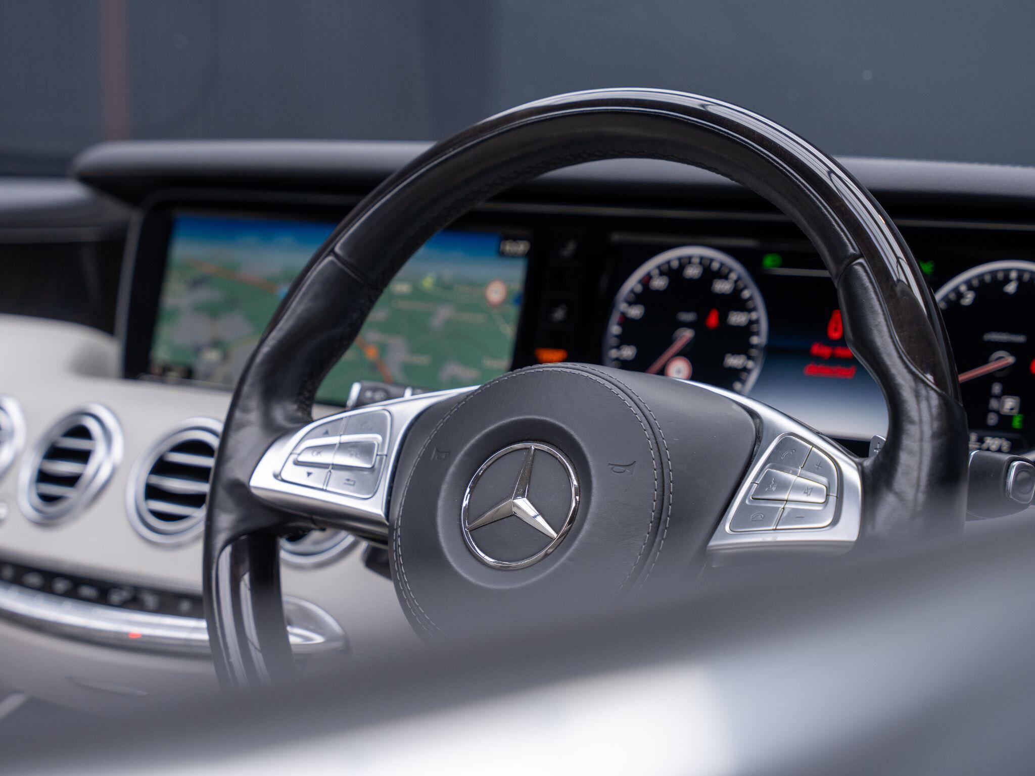 Mercedes-Benz S-Class view 42