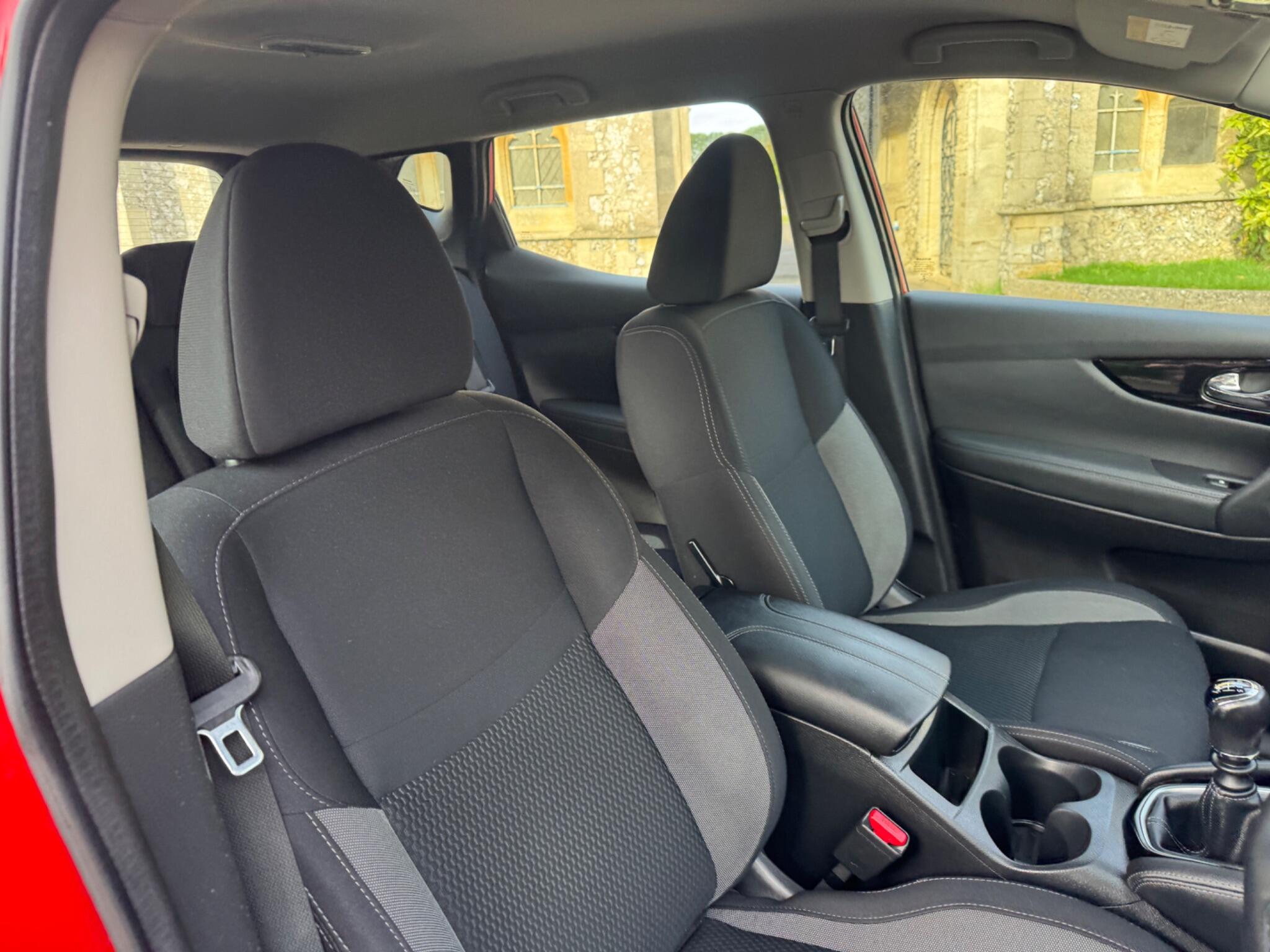 Nissan Qashqai view 35