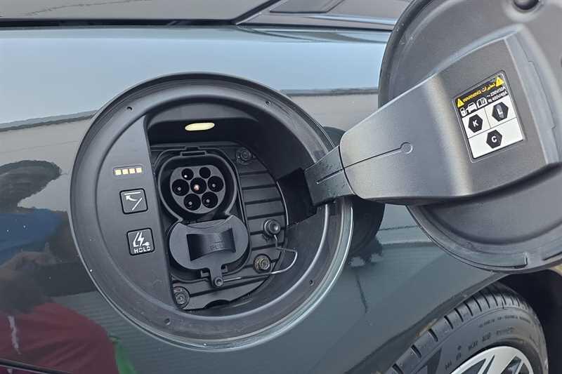 Hyundai Ioniq 6 view 40