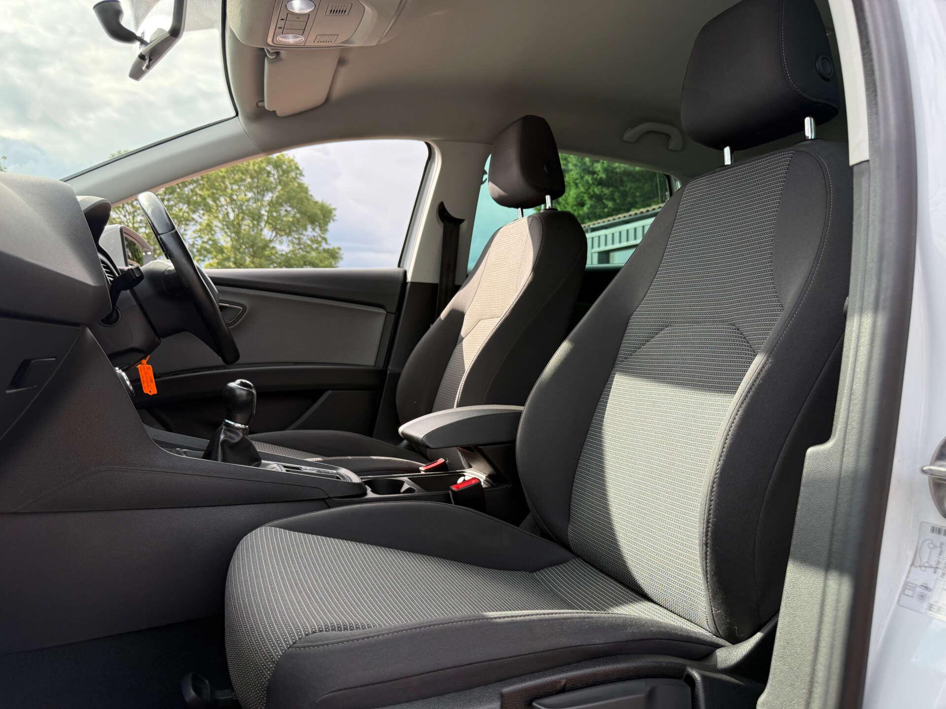 Seat Leon view 79