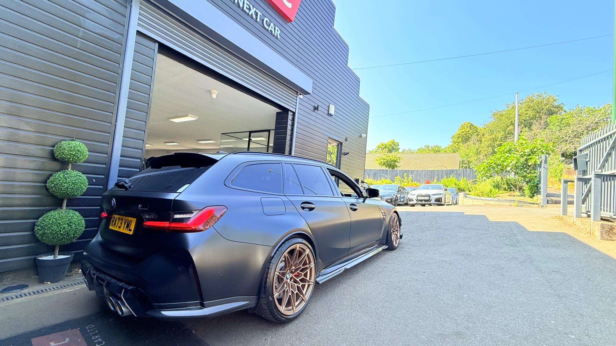 BMW M3 view 7