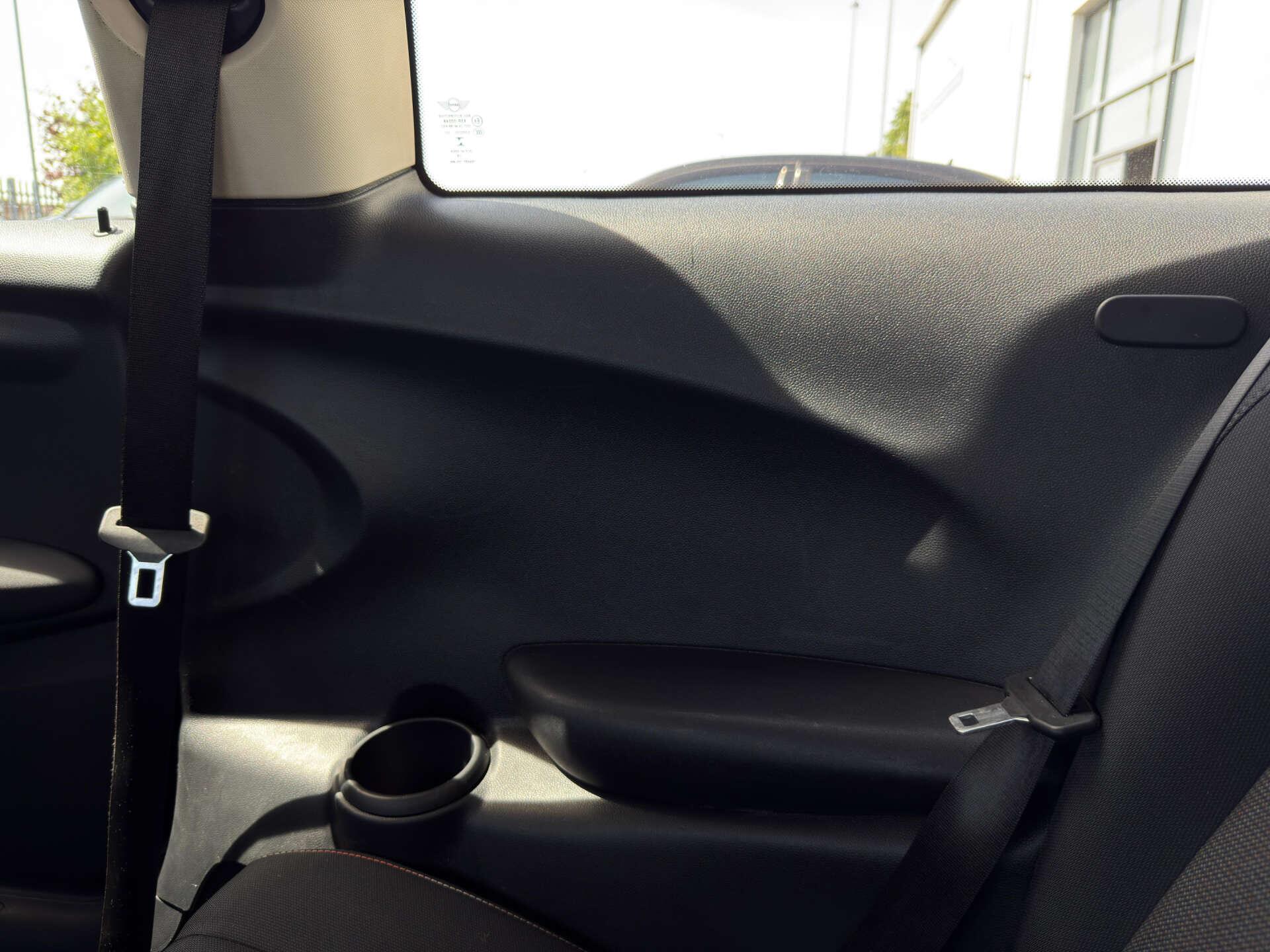 Mini Cooper view 46