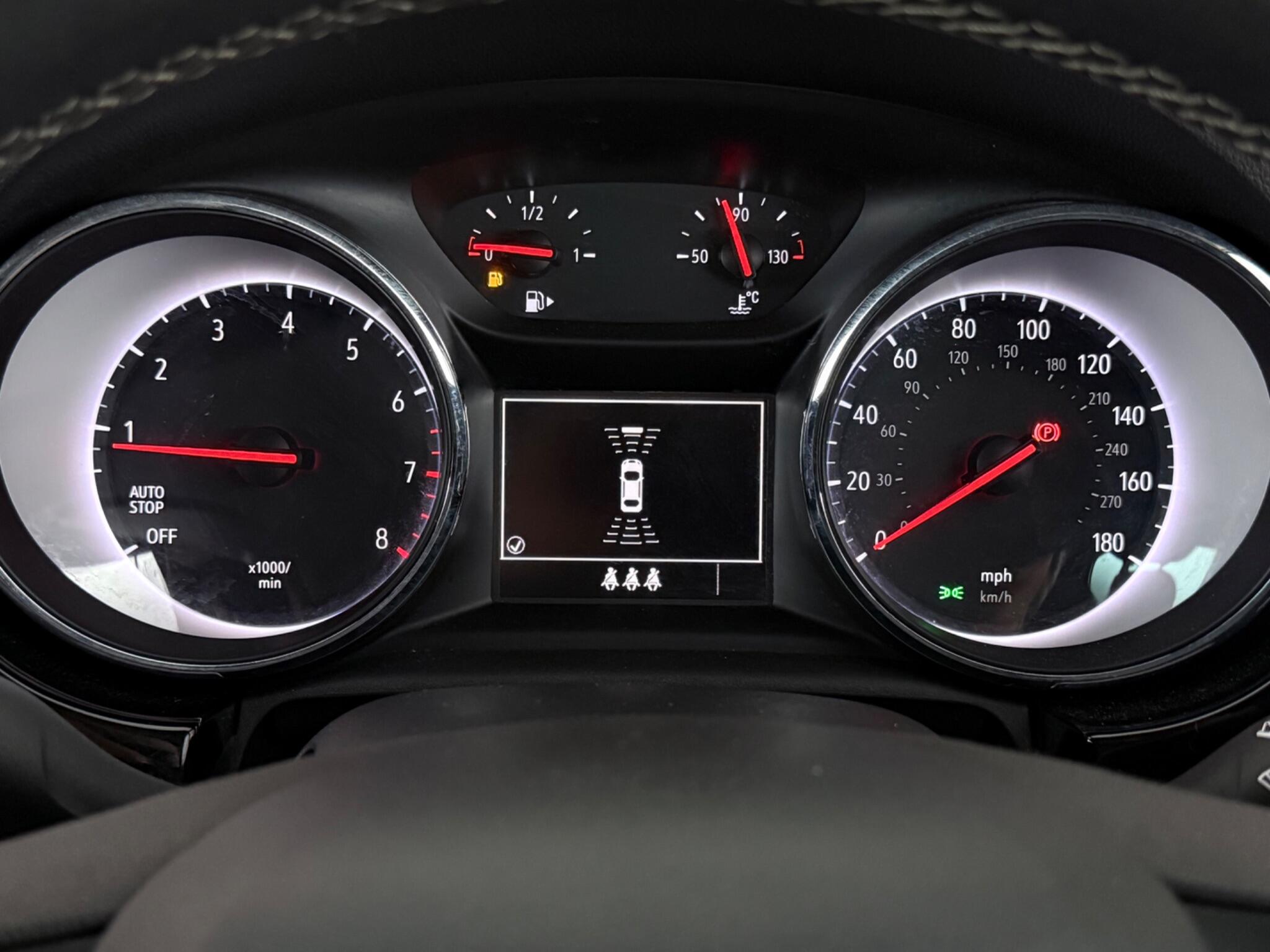 Vauxhall Astra view 16