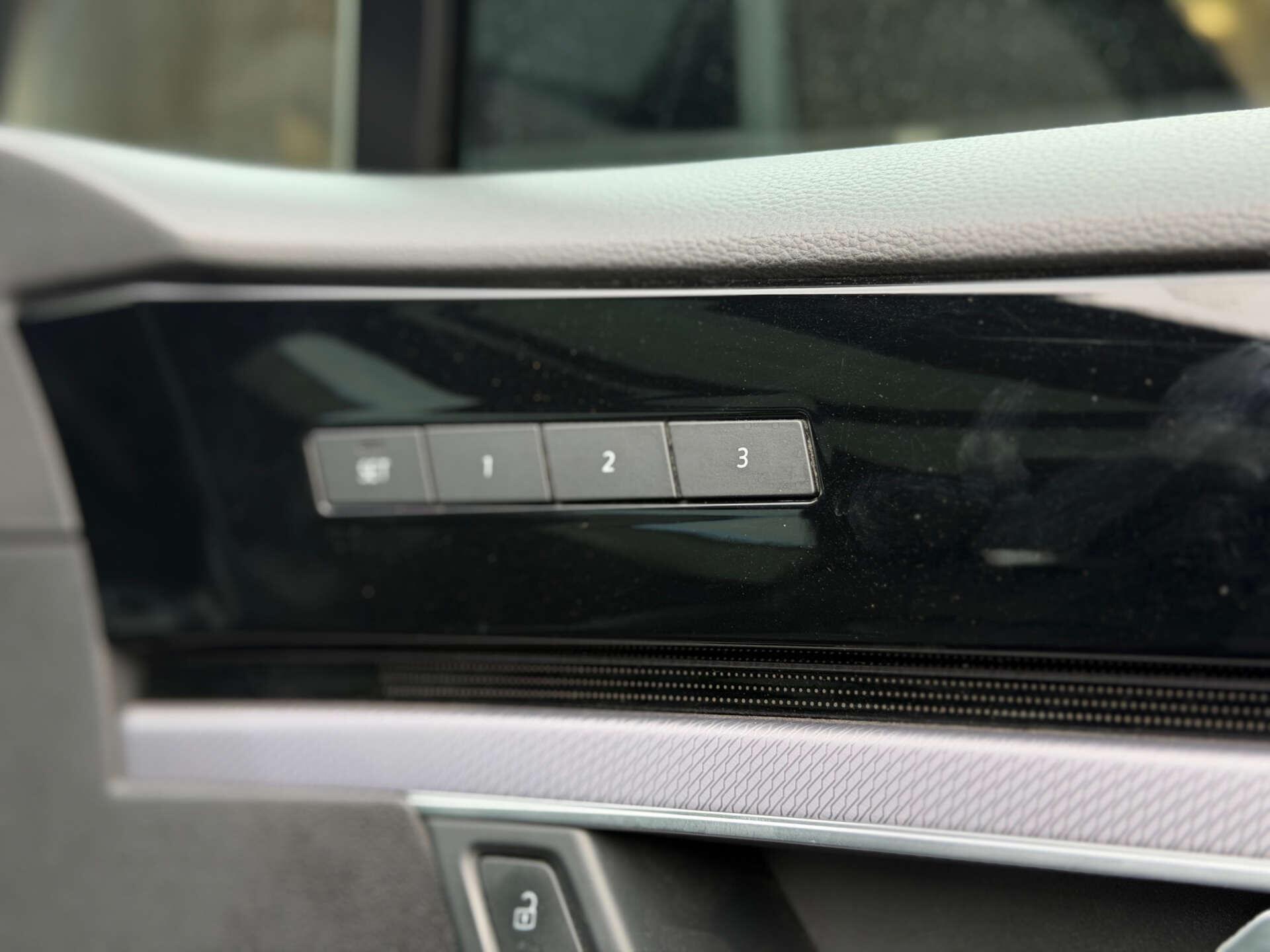 Volkswagen Touareg view 15