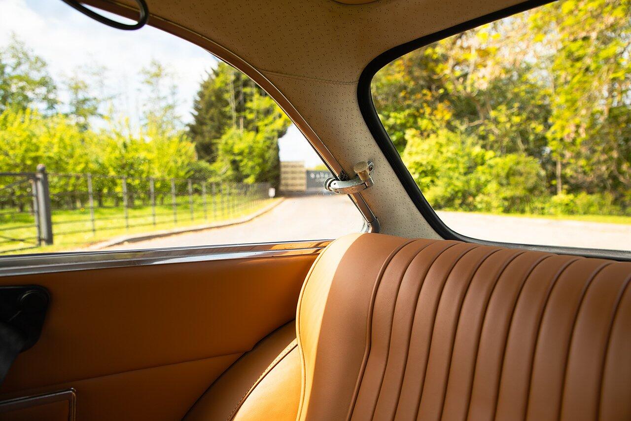 Alfa Romeo Giulia view 47