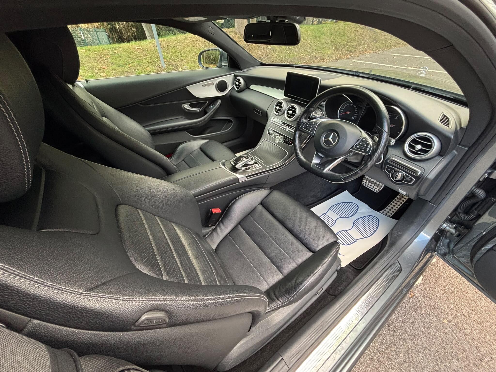 Mercedes-Benz C-Class view 9