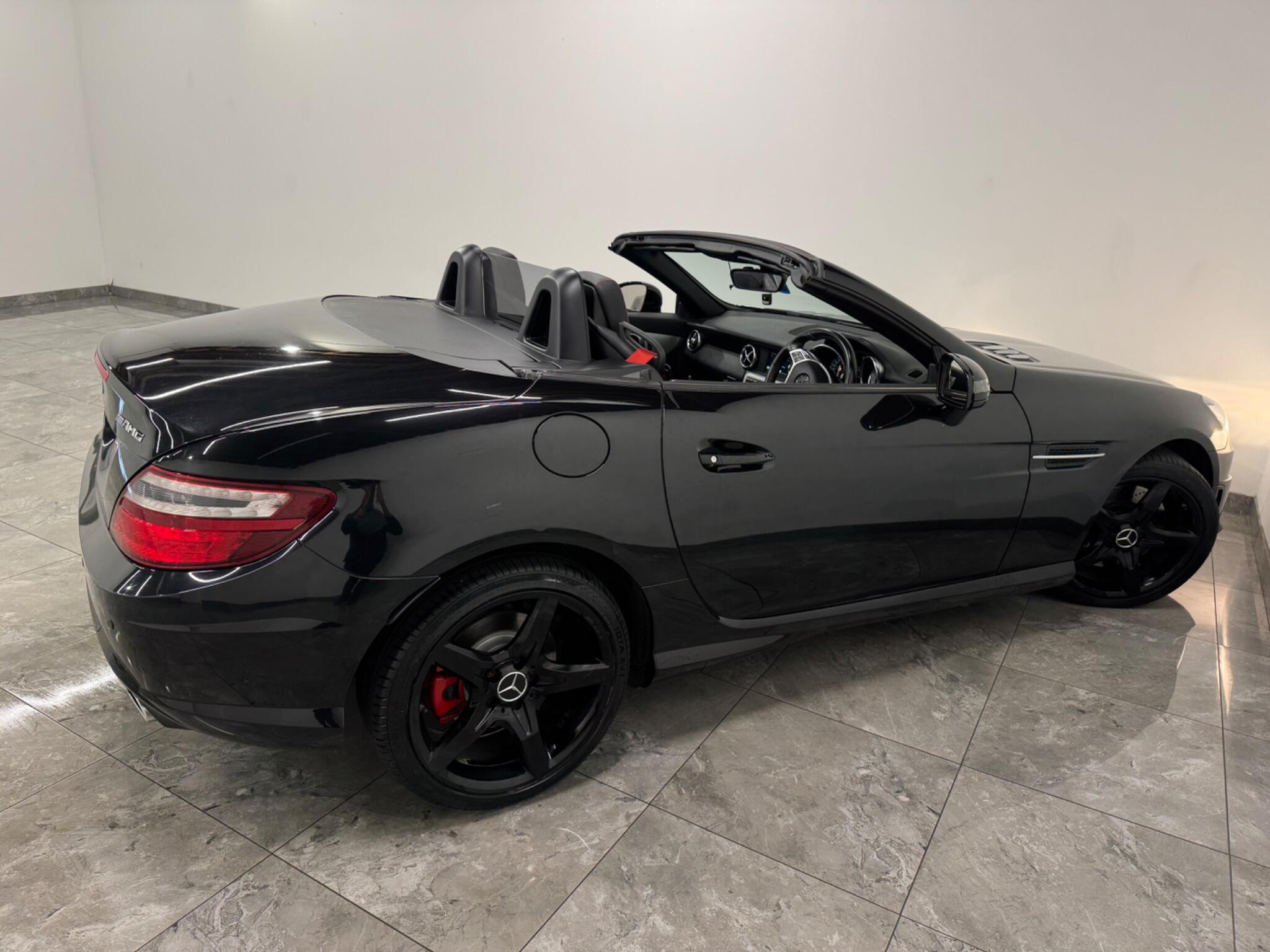 Mercedes-Benz SLK view 10