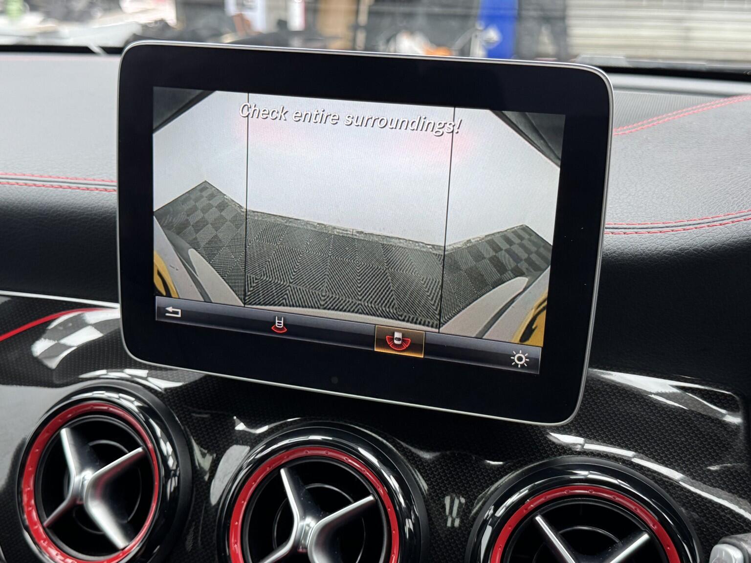 Mercedes-Benz Cla view 53