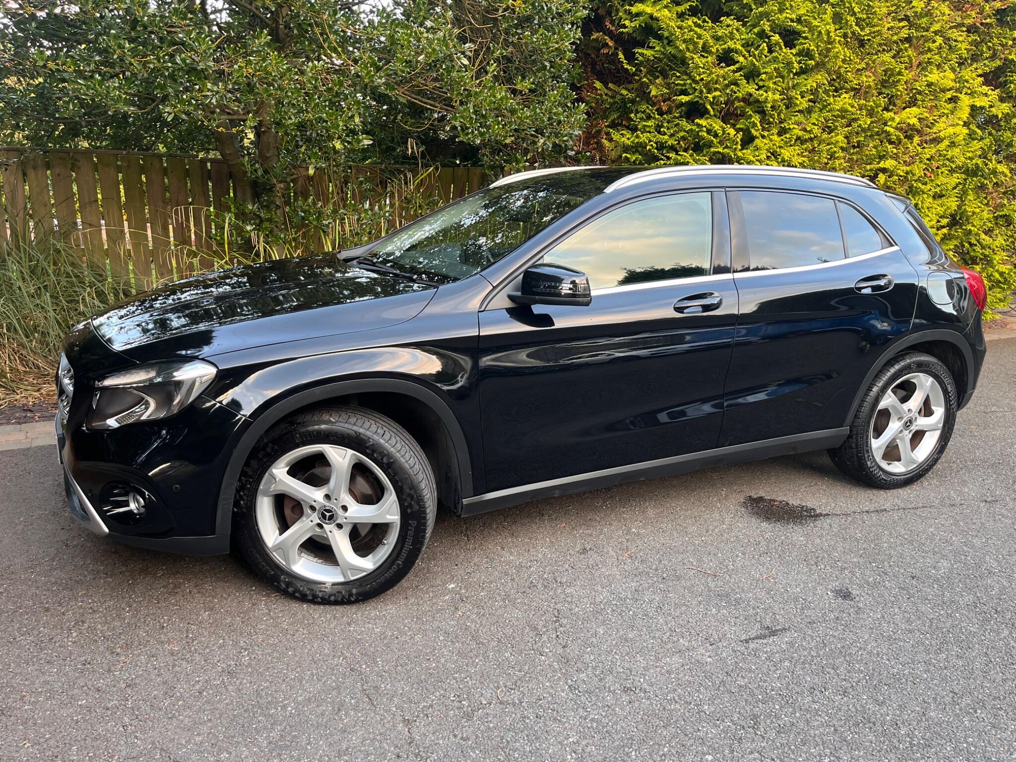 Mercedes-Benz Gla view 7