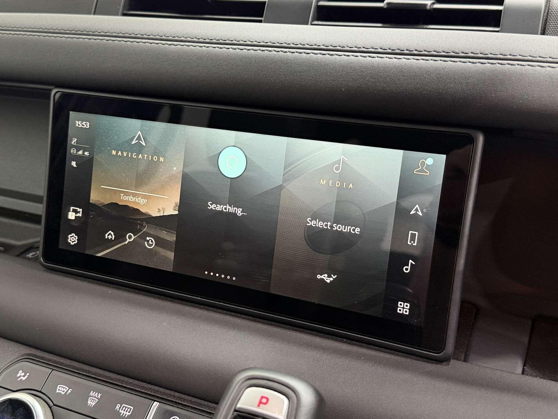 Land Rover Defender view 45