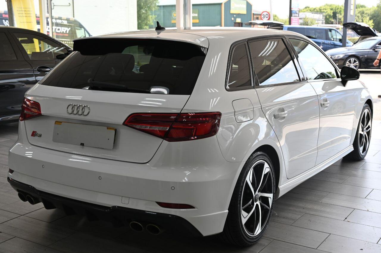 Audi S3 view 10