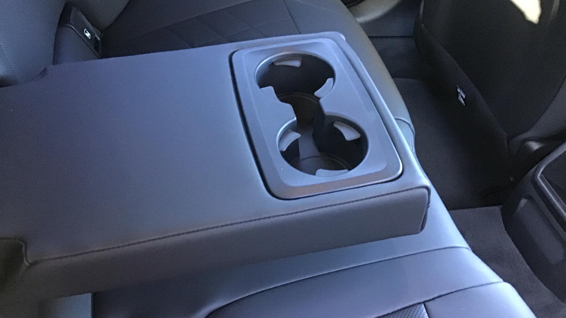 BMW 2 Series view 30