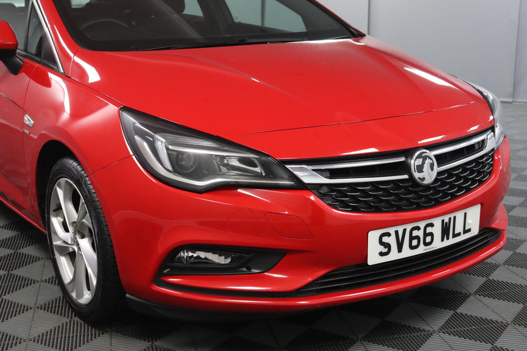 Vauxhall Astra view 25