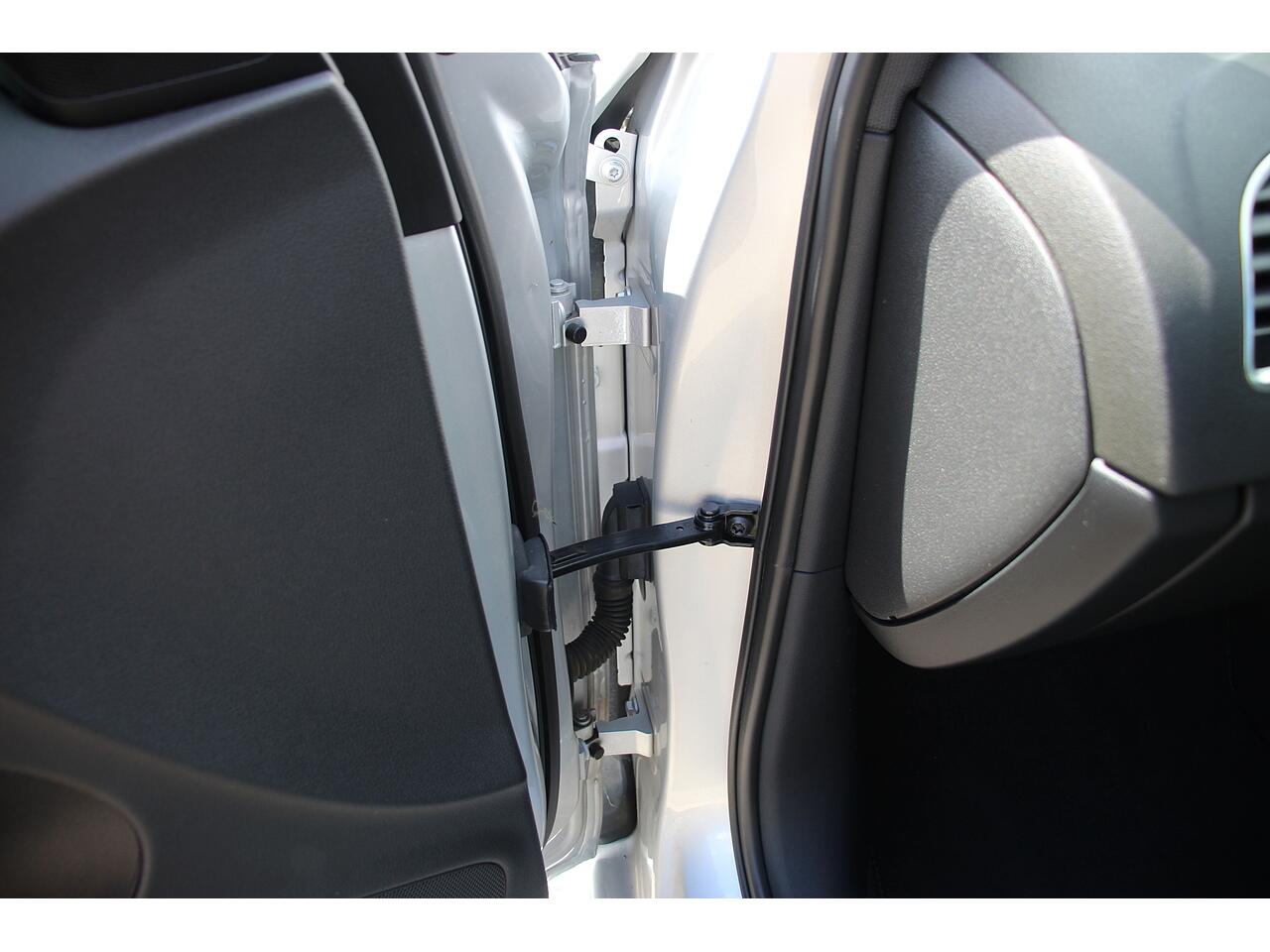 Audi A4 view 37