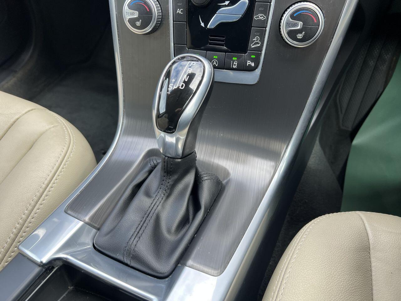 Volvo XC60 view 33