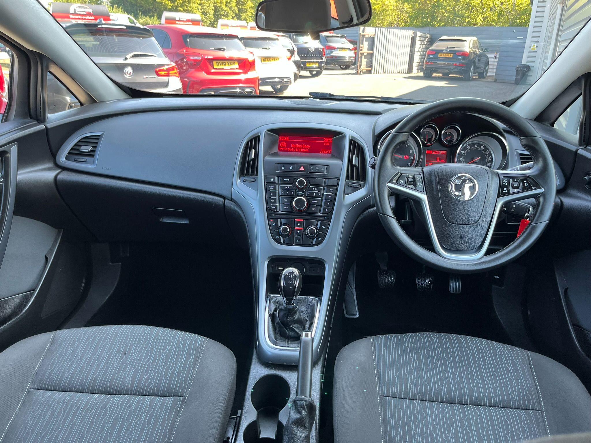 Vauxhall Astra GTC view 13