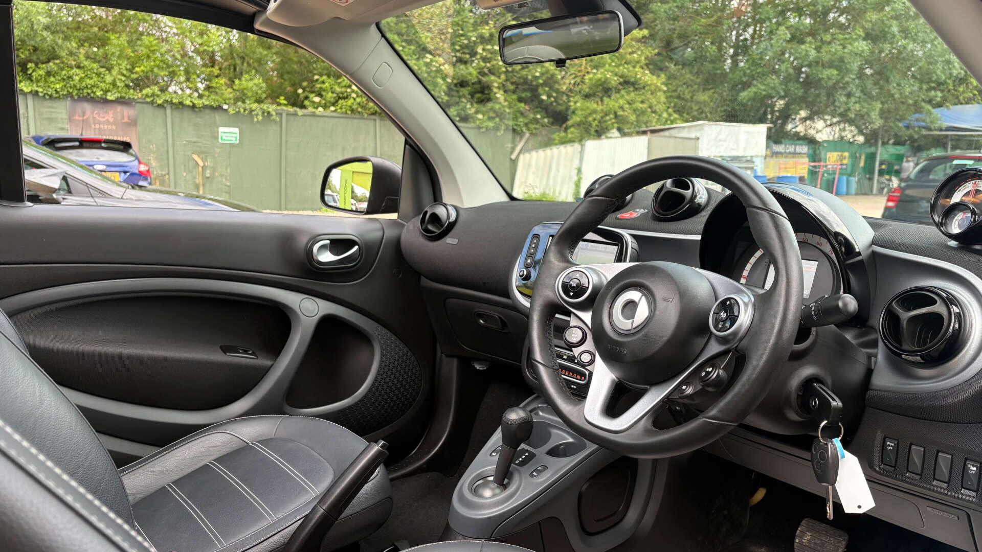 smart Fortwo view 7