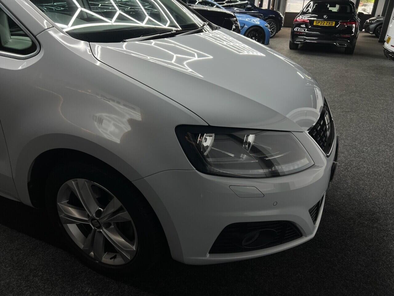 SEAT Alhambra view 19