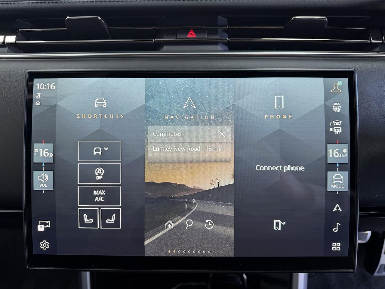 Land Rover Range Rover view 15