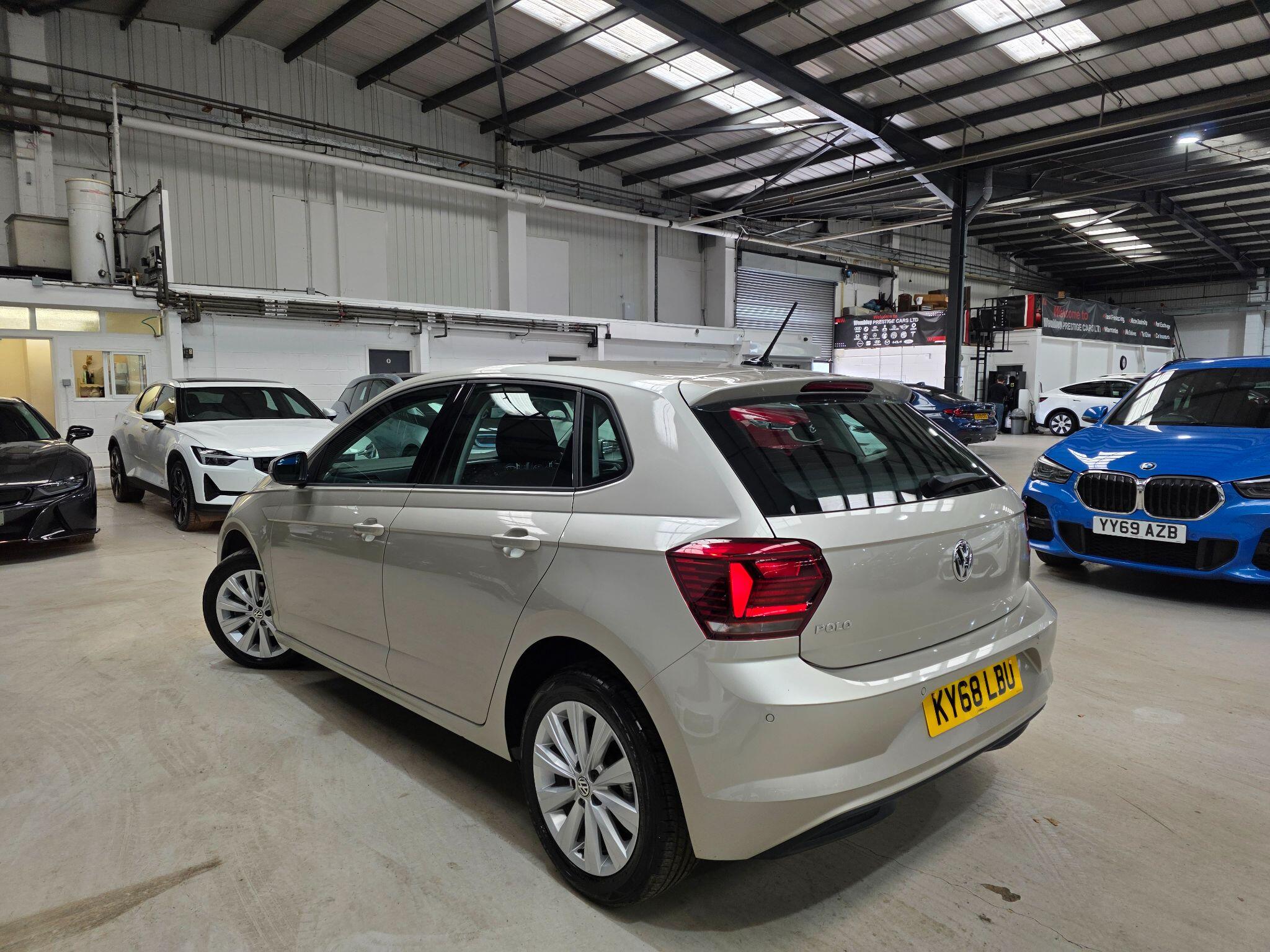Volkswagen Polo view 27