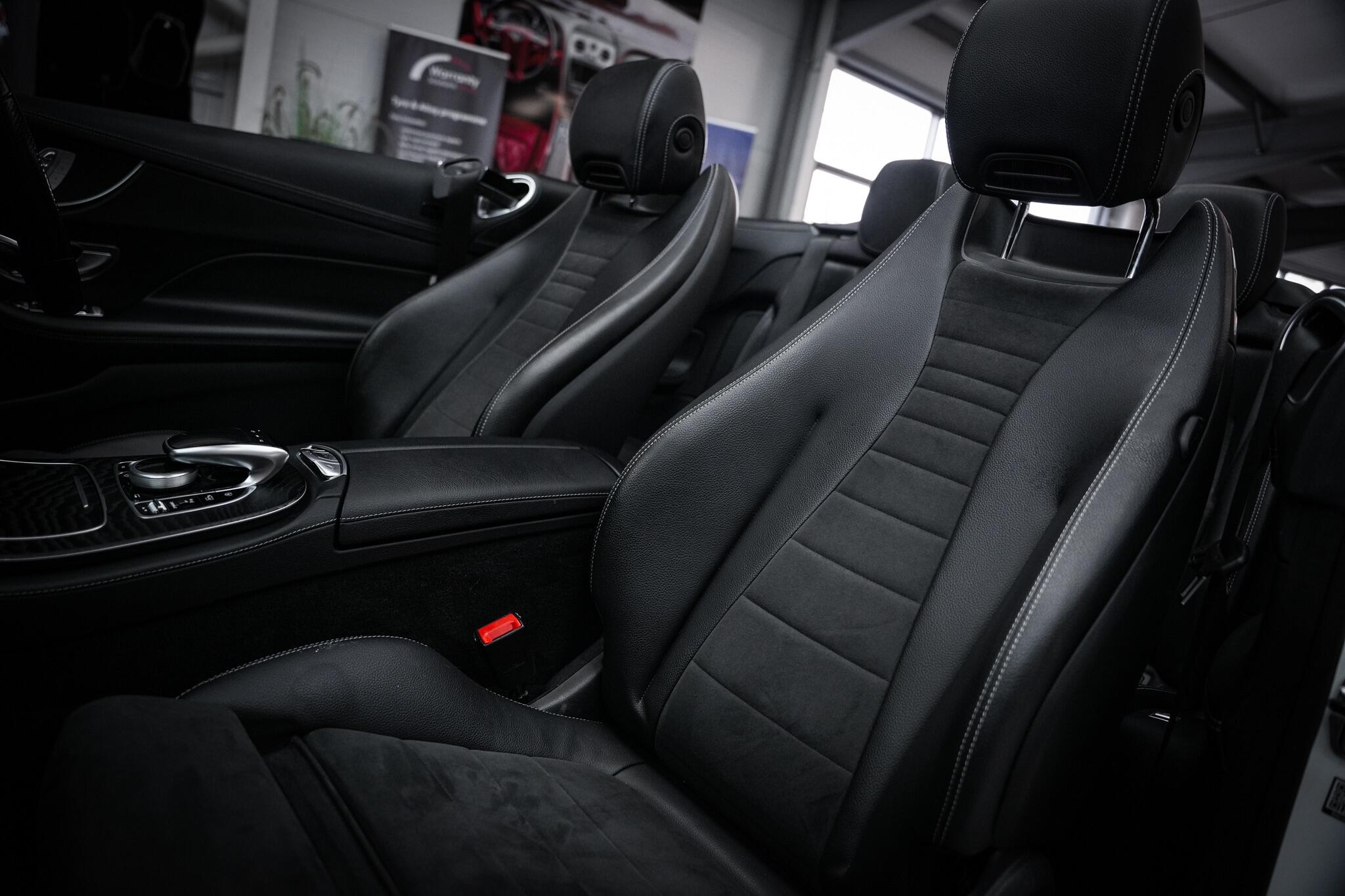 Mercedes-Benz E-Class view 23
