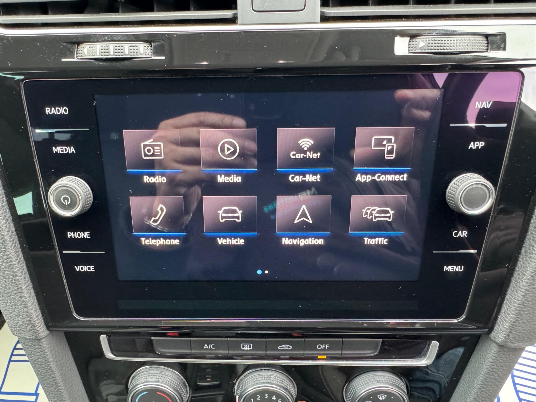 Volkswagen Golf view 35