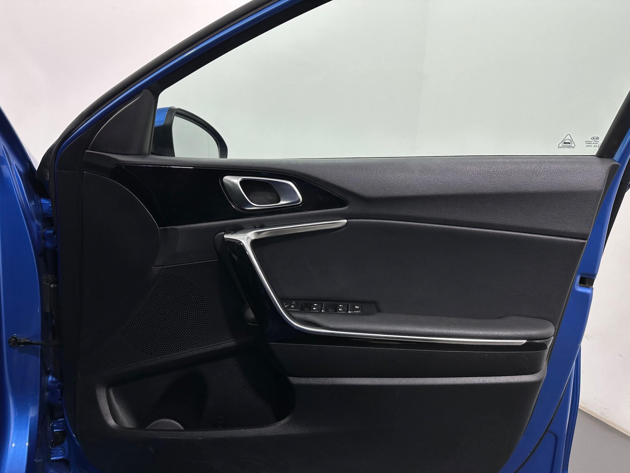 Kia Ceed view 33