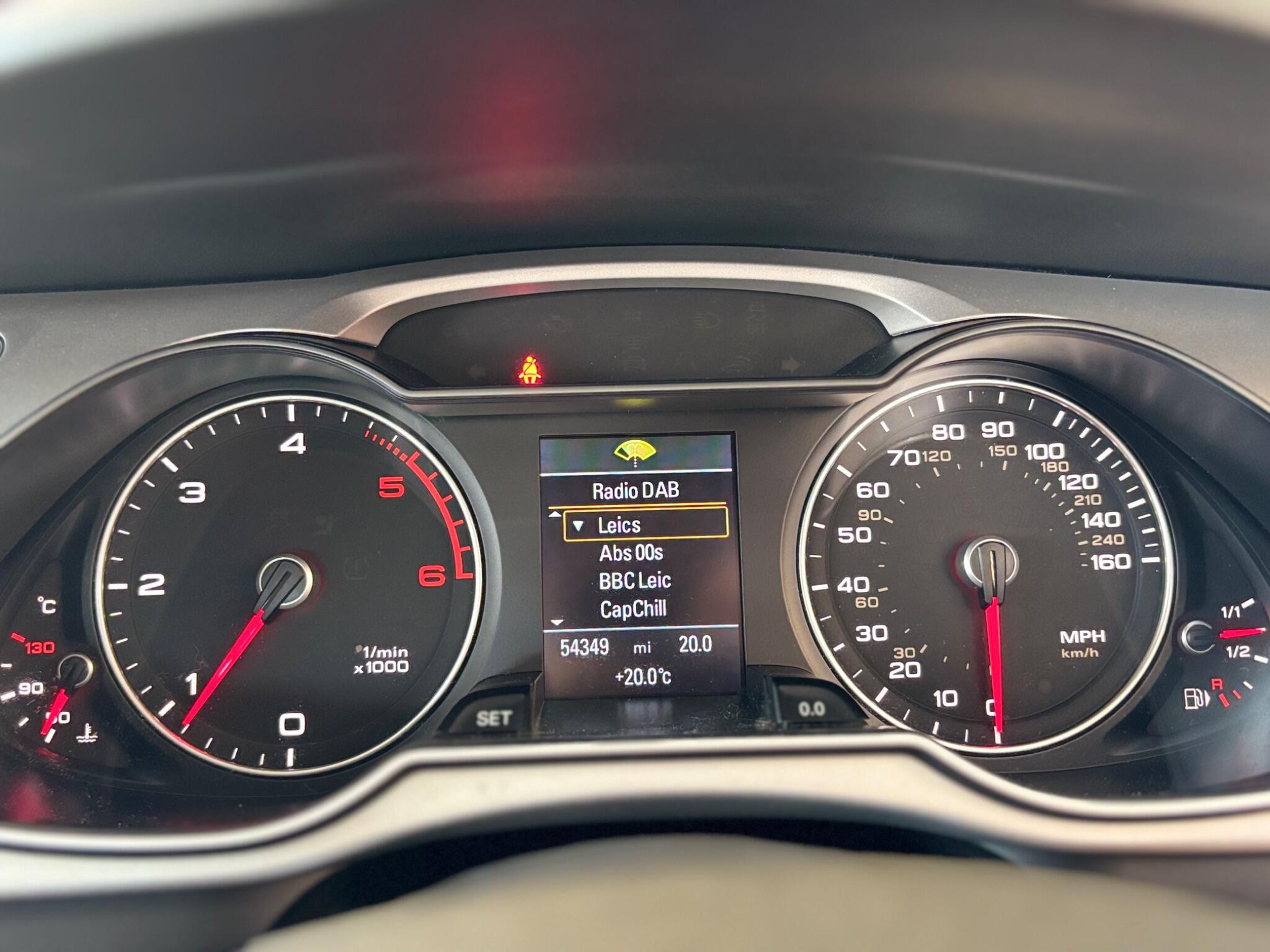 Audi A4 view 22