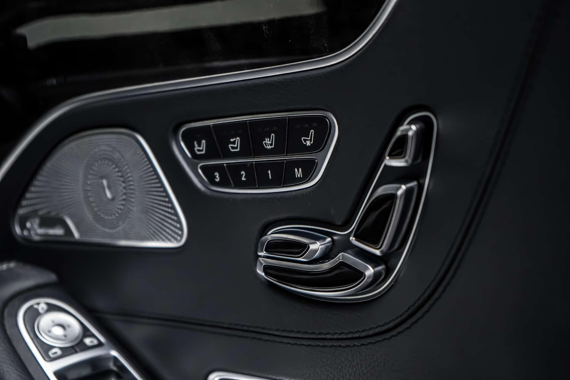 Mercedes-Benz S-Class view 14