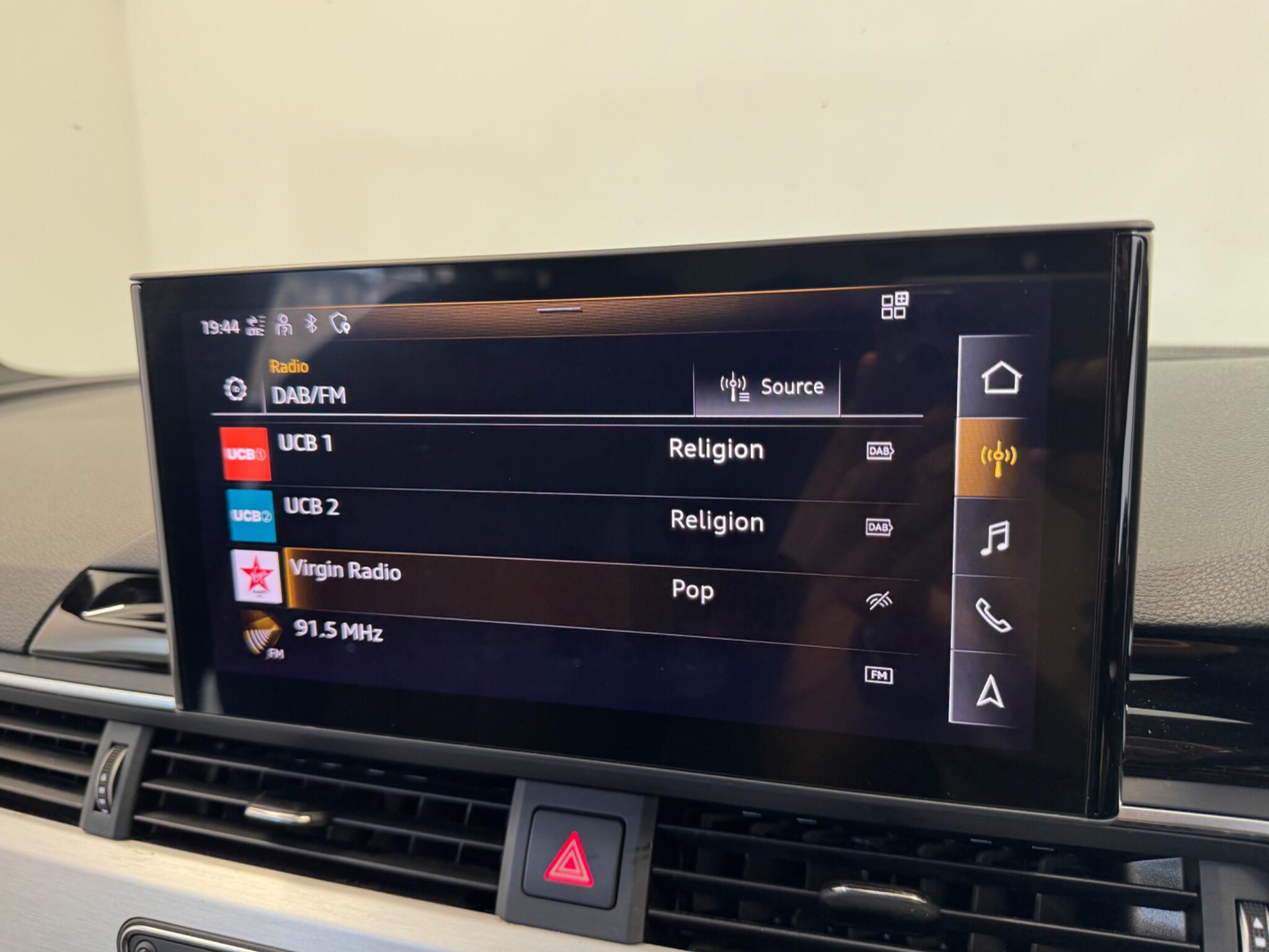 Audi A4 view 36