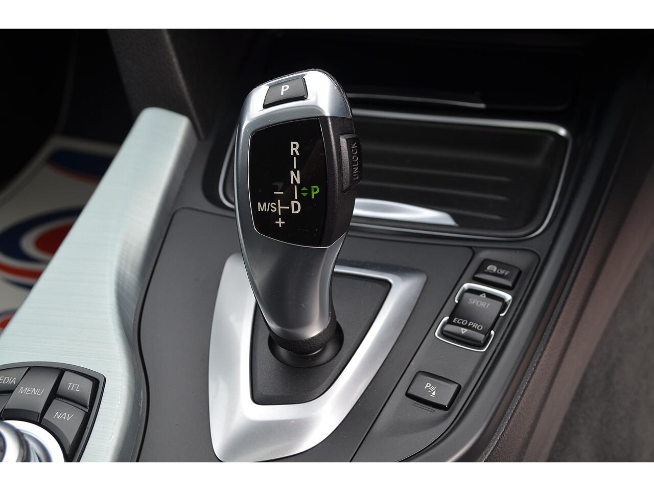 BMW 4 Series view 24