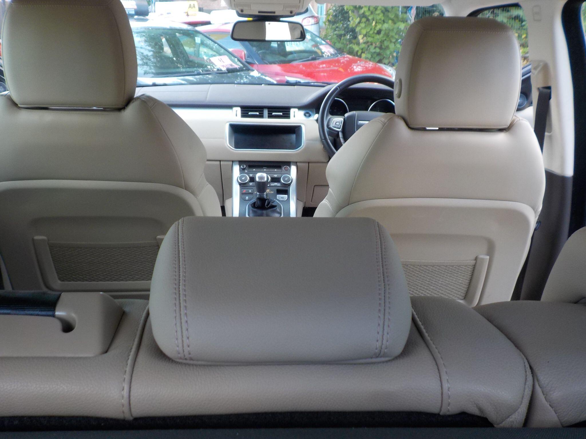 Land Rover Range Rover Evoque 2.0 TD4 SE 4WD Euro 6 (s/s) 5dr