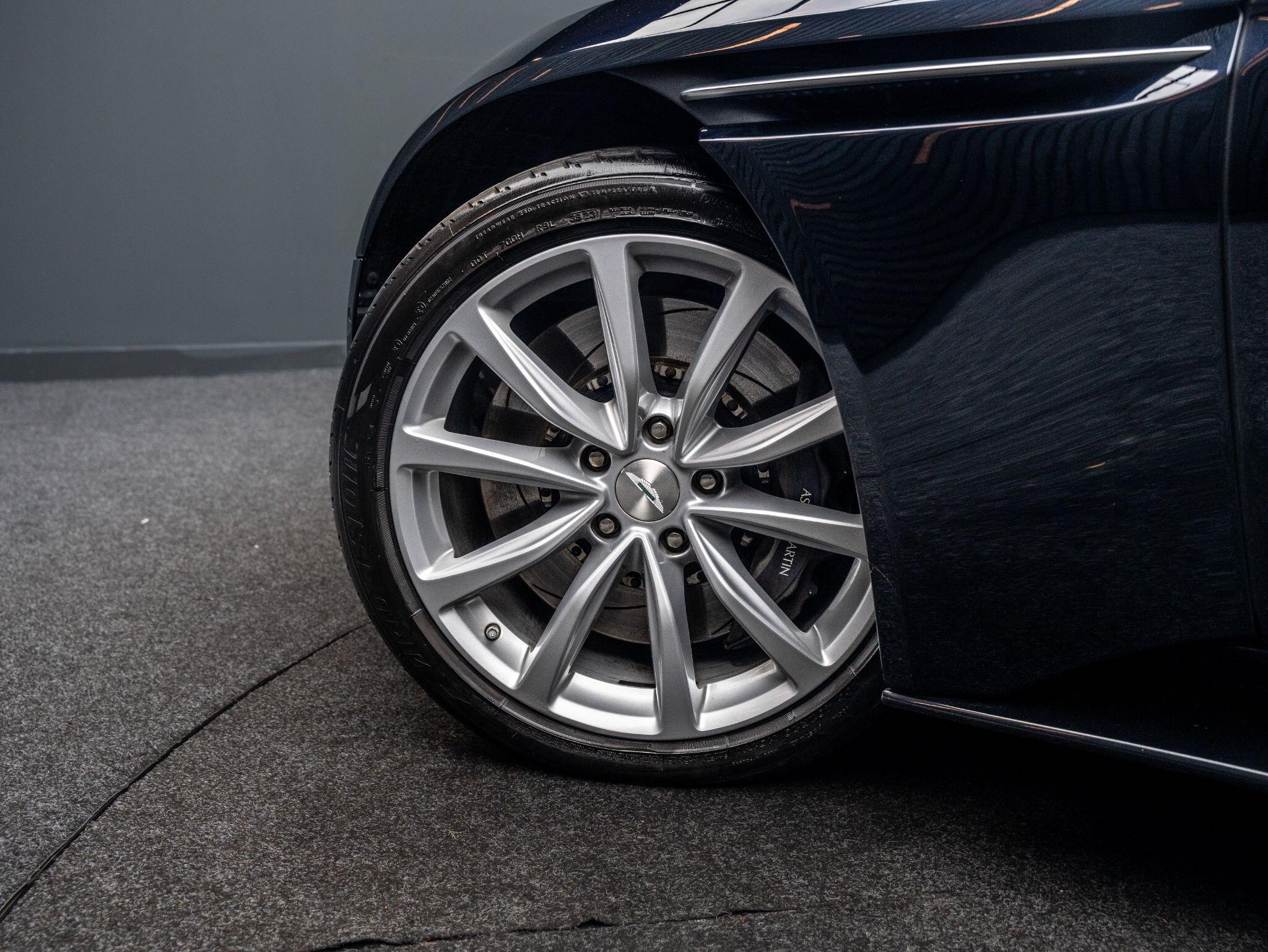Aston Martin DB11 view 15