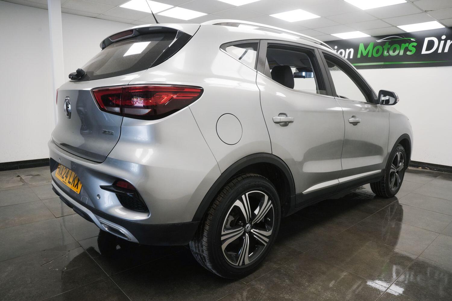 MG MG ZS view 4