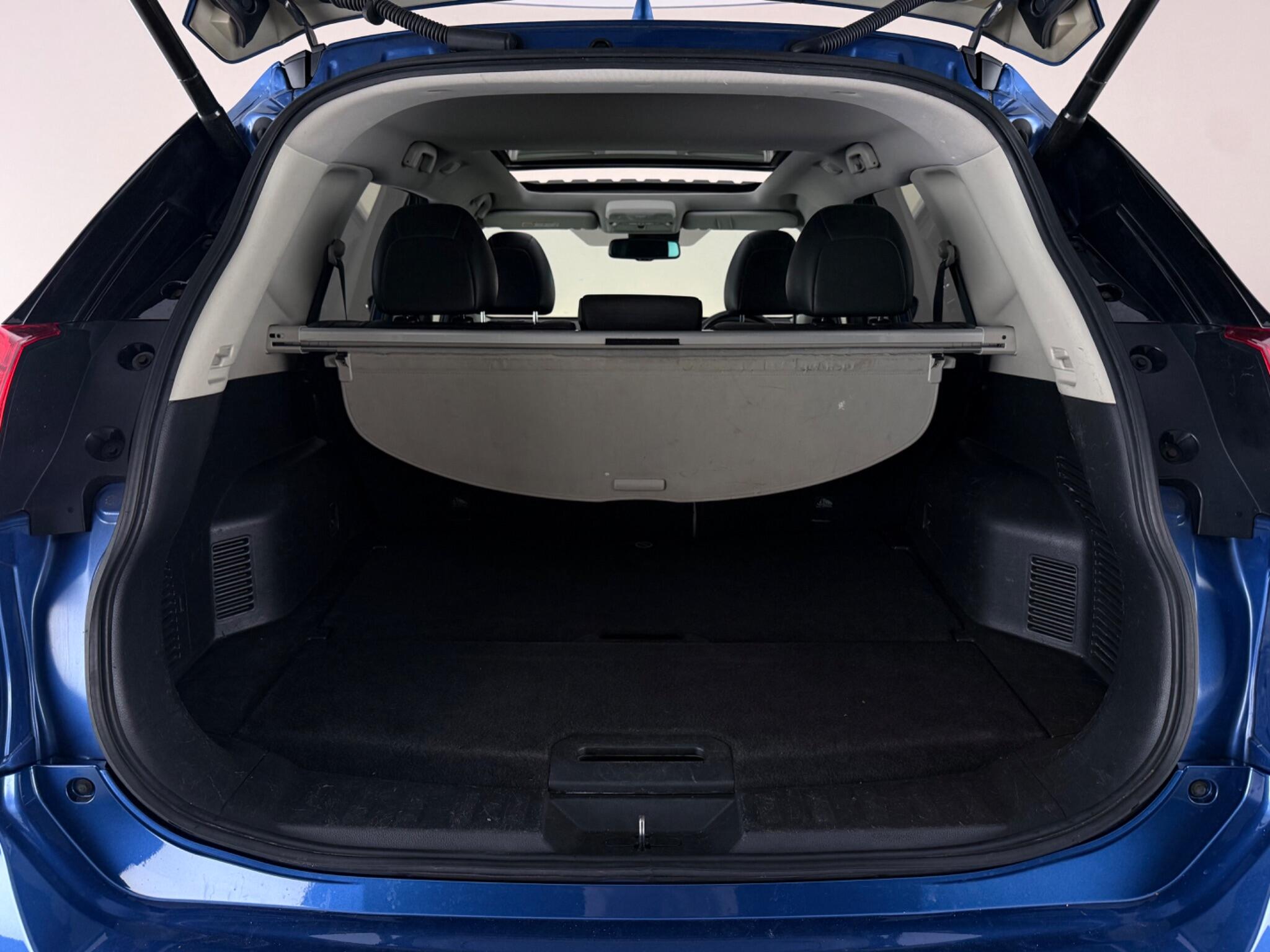 Nissan X-Trail view 7