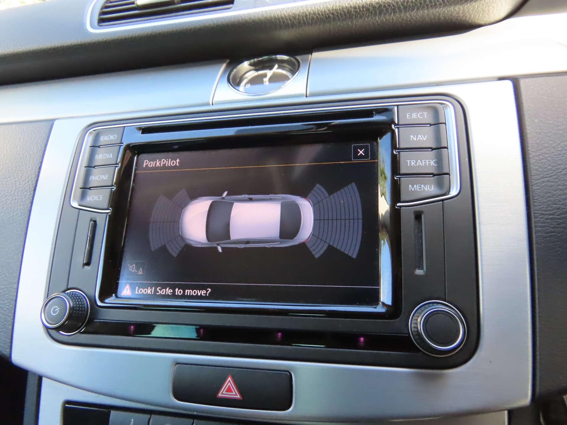 Volkswagen CC view 11