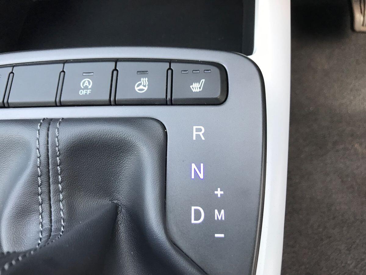 Hyundai I10 view 16